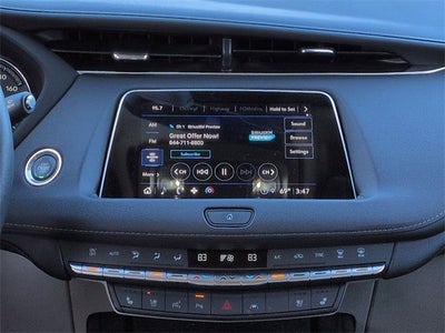 2022 Cadillac XT4 Premium Luxury