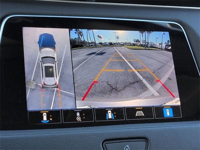 2022 Cadillac XT4 Premium Luxury