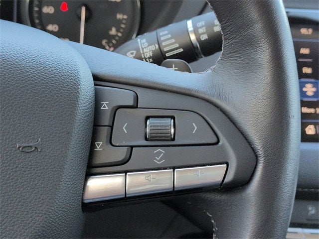 2022 Cadillac XT4 Premium Luxury