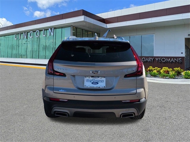 2022 Cadillac XT4 Premium Luxury