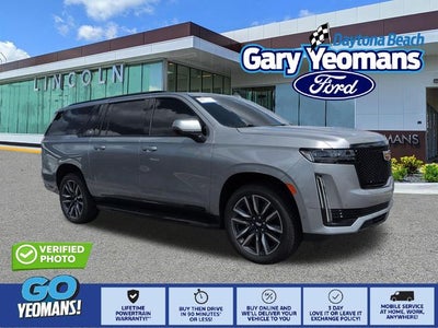 2024 Cadillac Escalade ESV Sport