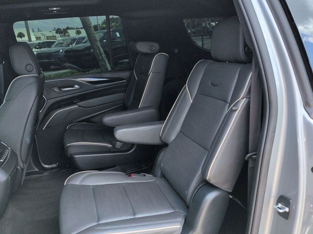 2024 Cadillac Escalade ESV Sport
