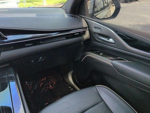 2024 Cadillac Escalade ESV Sport