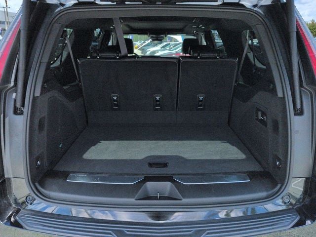 2022 Cadillac Escalade ESV Premium