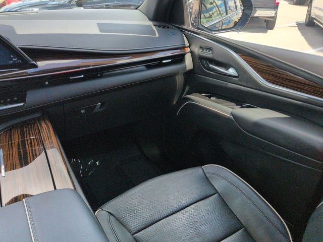 2022 Cadillac Escalade ESV Premium