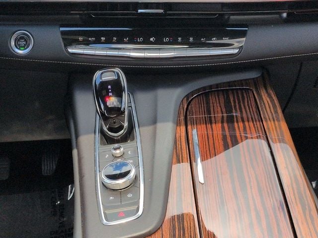 2022 Cadillac Escalade ESV Premium