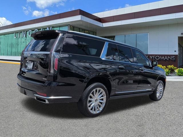 2022 Cadillac Escalade ESV Premium