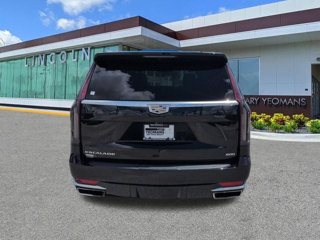 2022 Cadillac Escalade ESV Premium