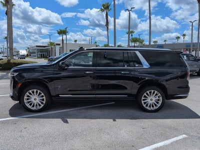2022 Cadillac Escalade ESV Premium