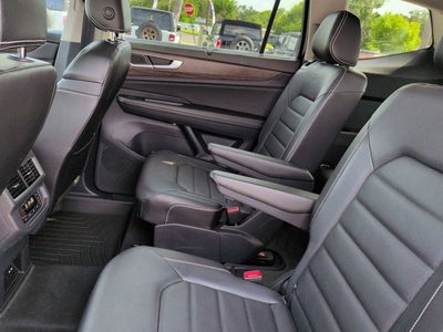 2024 Volkswagen Atlas 2.0T SEL
