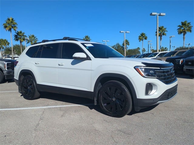 2024 Volkswagen Atlas 2.0T SE w/Technology