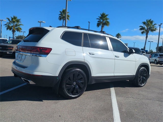 2024 Volkswagen Atlas 2.0T SE w/Technology