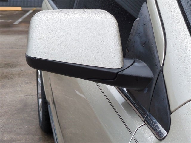 2011 Lincoln MKX Base