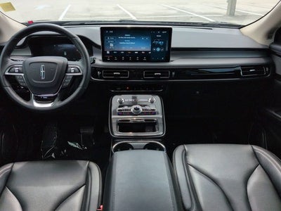 2023 Lincoln Nautilus Standard