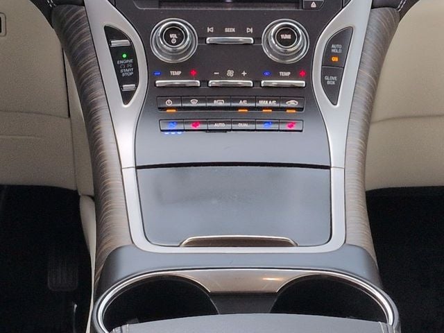 2020 Lincoln Nautilus Black Label