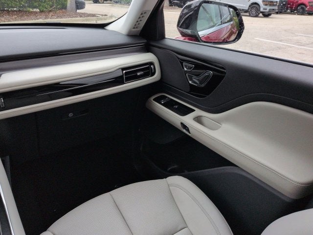 2027 Lincoln Aviator Premiere