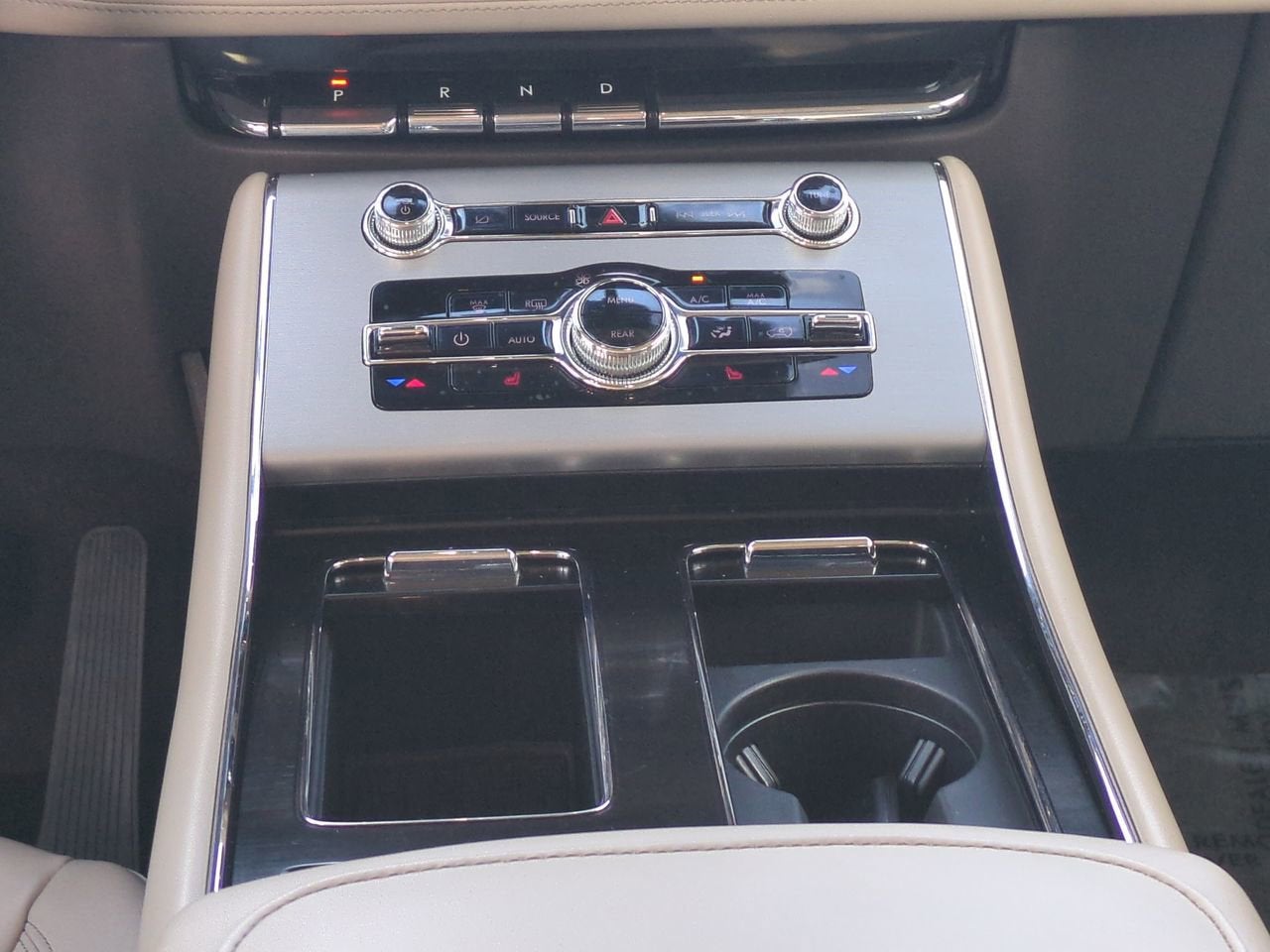 2023 Lincoln Aviator Standard