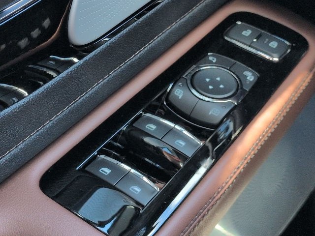 2027 Lincoln Aviator Reserve