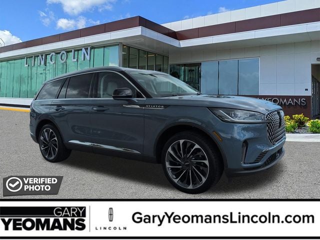 2026 Lincoln Aviator Reserve AWD's photo