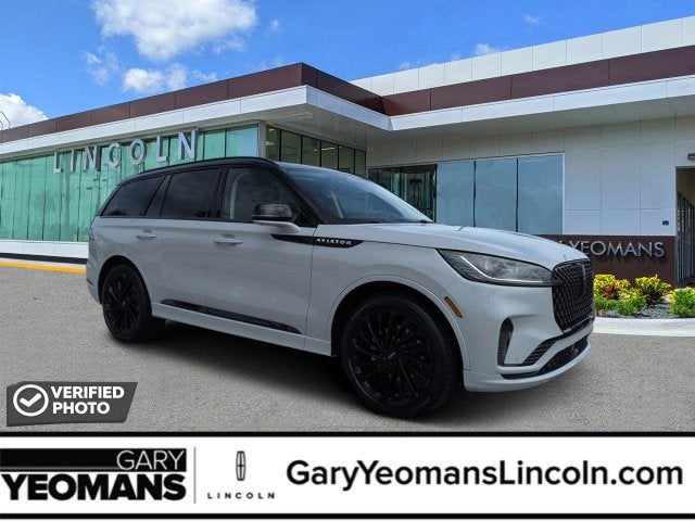 2027 Lincoln Aviator