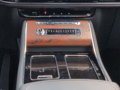 2027 Lincoln Aviator Black Label