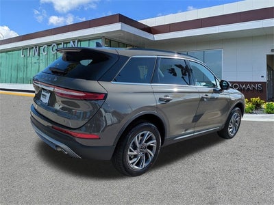 2026 Lincoln Corsair Premiere