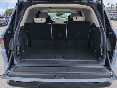 2027 Lincoln Navigator Reserve