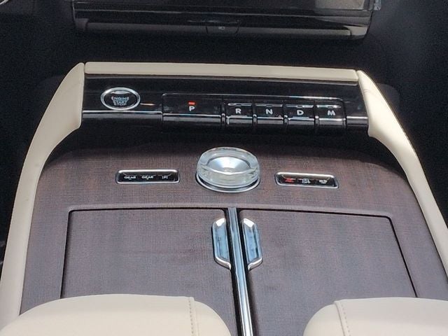 2027 Lincoln Navigator Reserve