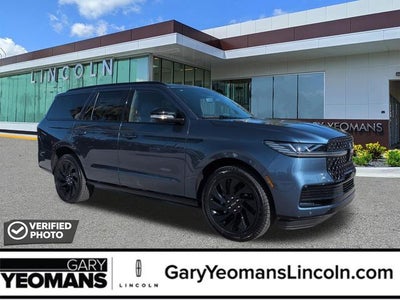 2027 Lincoln Navigator Reserve