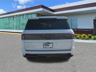 2025 Lincoln Navigator Reserve