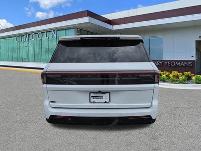 2026 Lincoln Navigator Reserve