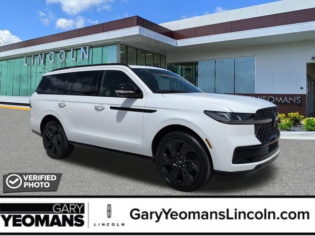 2027 Lincoln Navigator