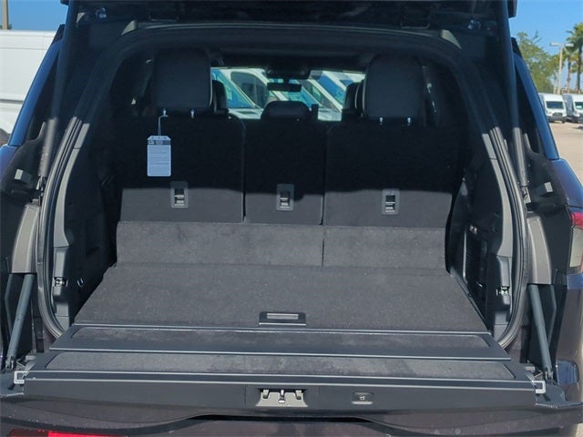 2025 Lincoln Navigator Black Label