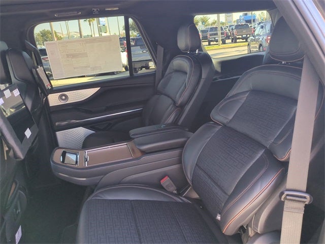 2025 Lincoln Navigator Black Label