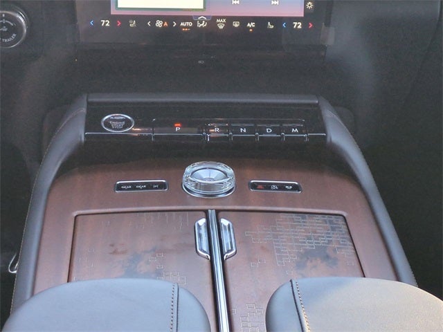 2025 Lincoln Navigator Black Label