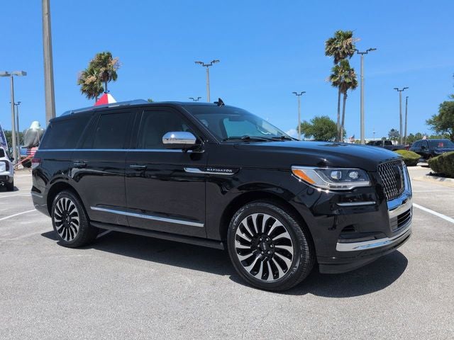 2023 Lincoln Navigator Black Label