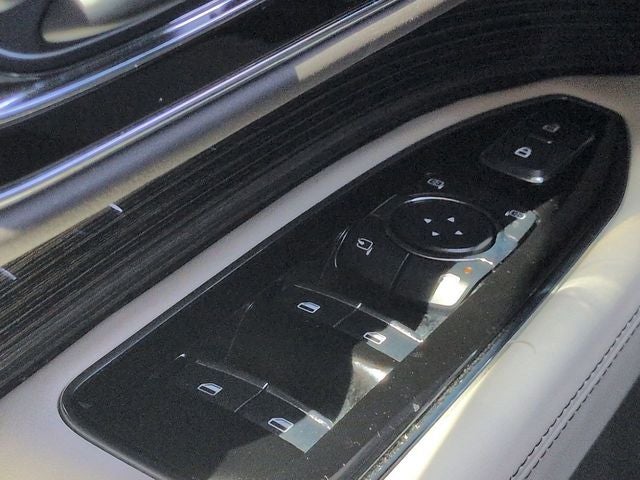 2023 Lincoln Navigator Black Label