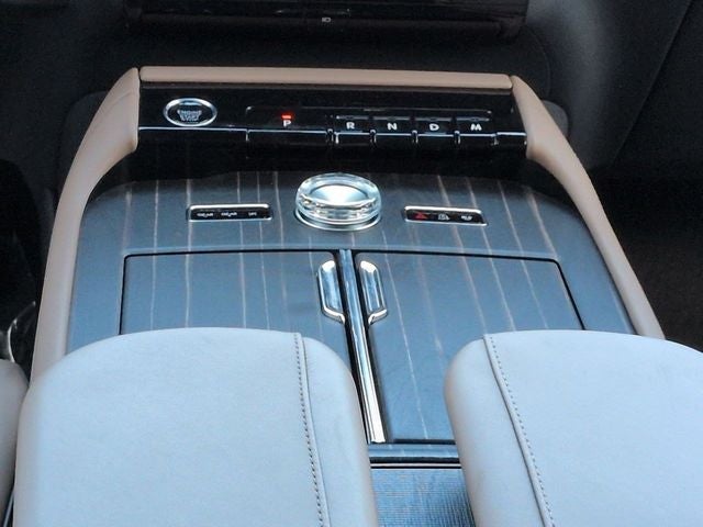 2027 Lincoln Navigator Black Label
