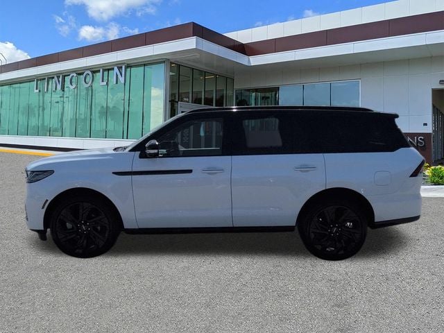 2027 Lincoln Navigator Black Label