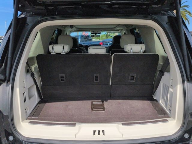 2024 Lincoln Navigator Black Label