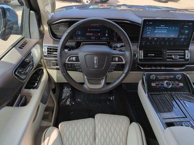 2024 Lincoln Navigator Black Label