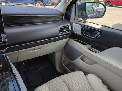 2024 Lincoln Navigator Black Label