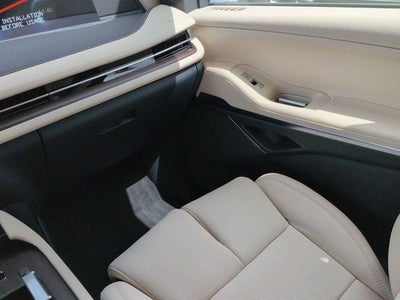 2027 Lincoln Navigator Premiere