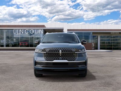 2027 Lincoln Navigator Premiere