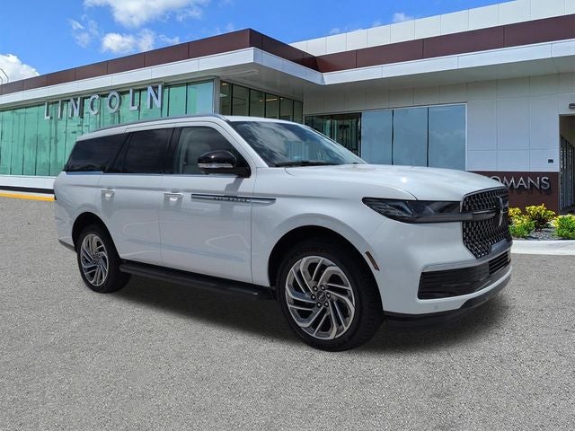 2027 Lincoln Navigator Premiere