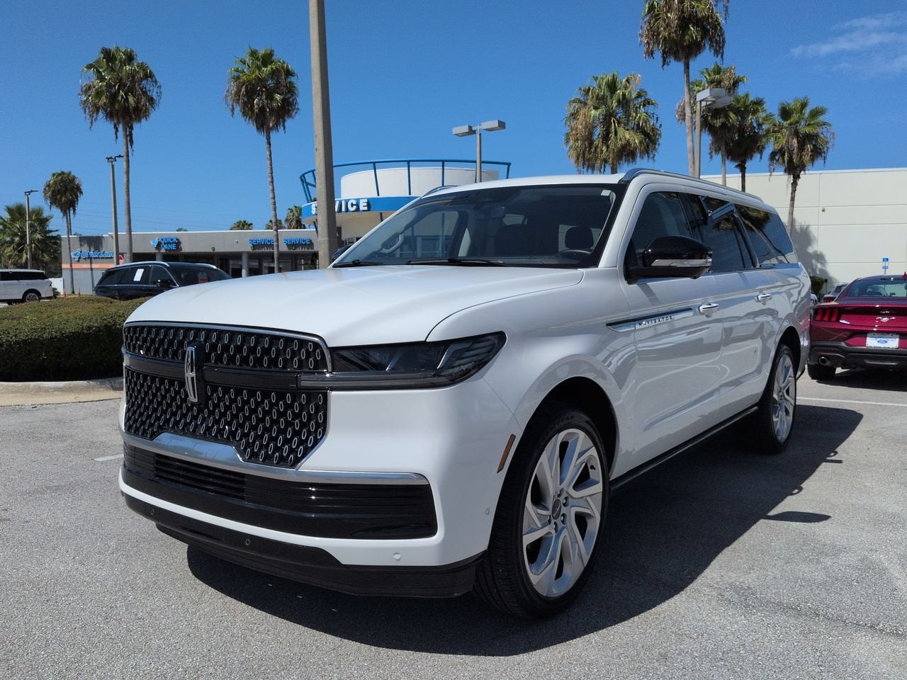 2025 Lincoln Navigator L Reserve