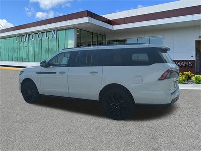 2025 Lincoln Navigator Reserve