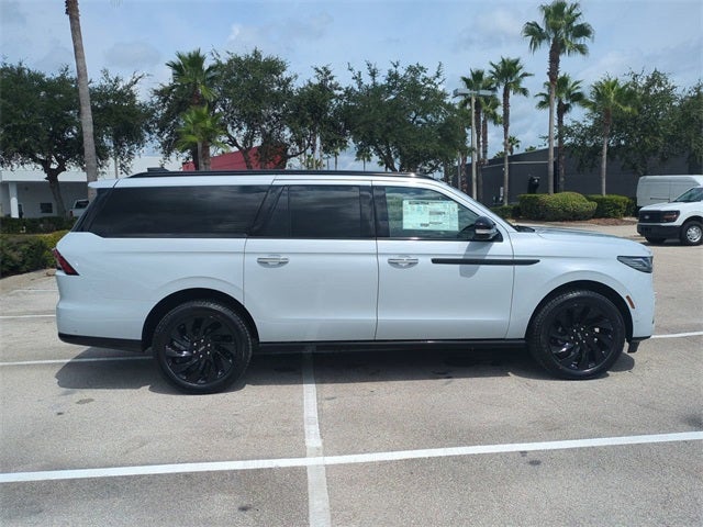 2025 Lincoln Navigator Reserve