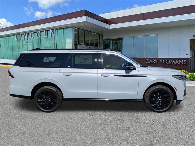 2026 Lincoln Navigator L Reserve