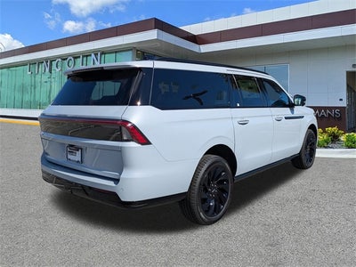 2026 Lincoln Navigator L Reserve